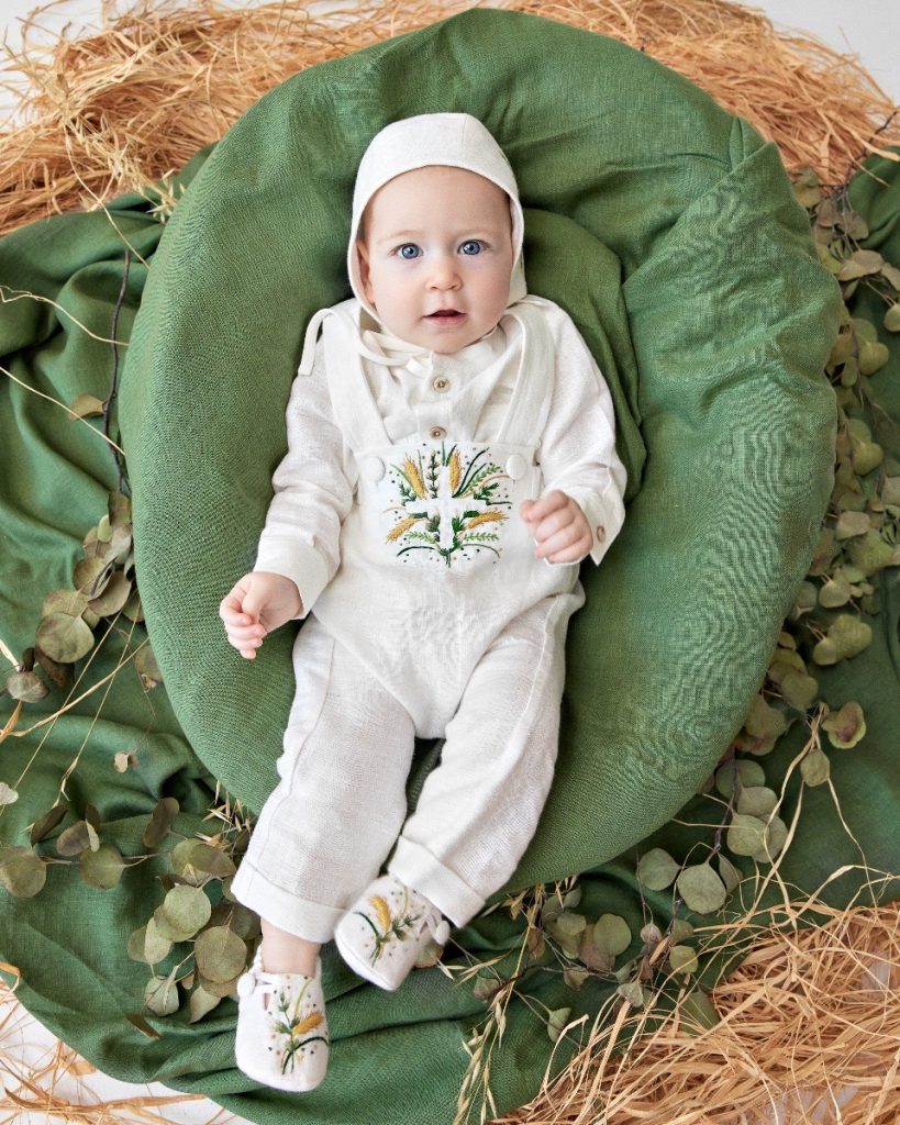 Baptism set with hand embroidery "Botanical green cross with wheat"